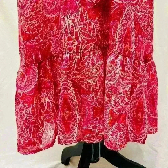 JANE AND DELANCEY Women’s Pink Paisley Maxi
Dress Size Medium - Picture 10 of 14